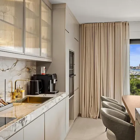 Apartment Olive Luxe Penthouse With Jacuzzi And Sea View